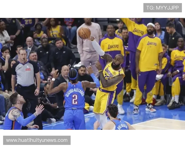 直接爆了！NBA无聊的季后赛第2轮即将结束：赛程随意、2组横扫、裁判控场，这比赛直接演成连续剧